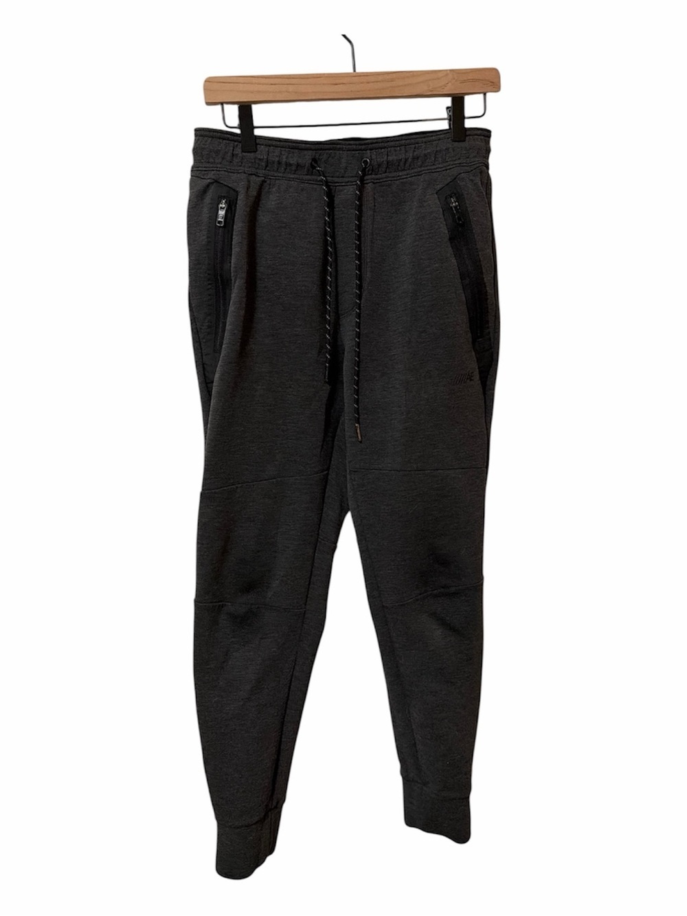 American Eagle Men’s Dark Gray Jogger Sweatpants with Zip Pockets